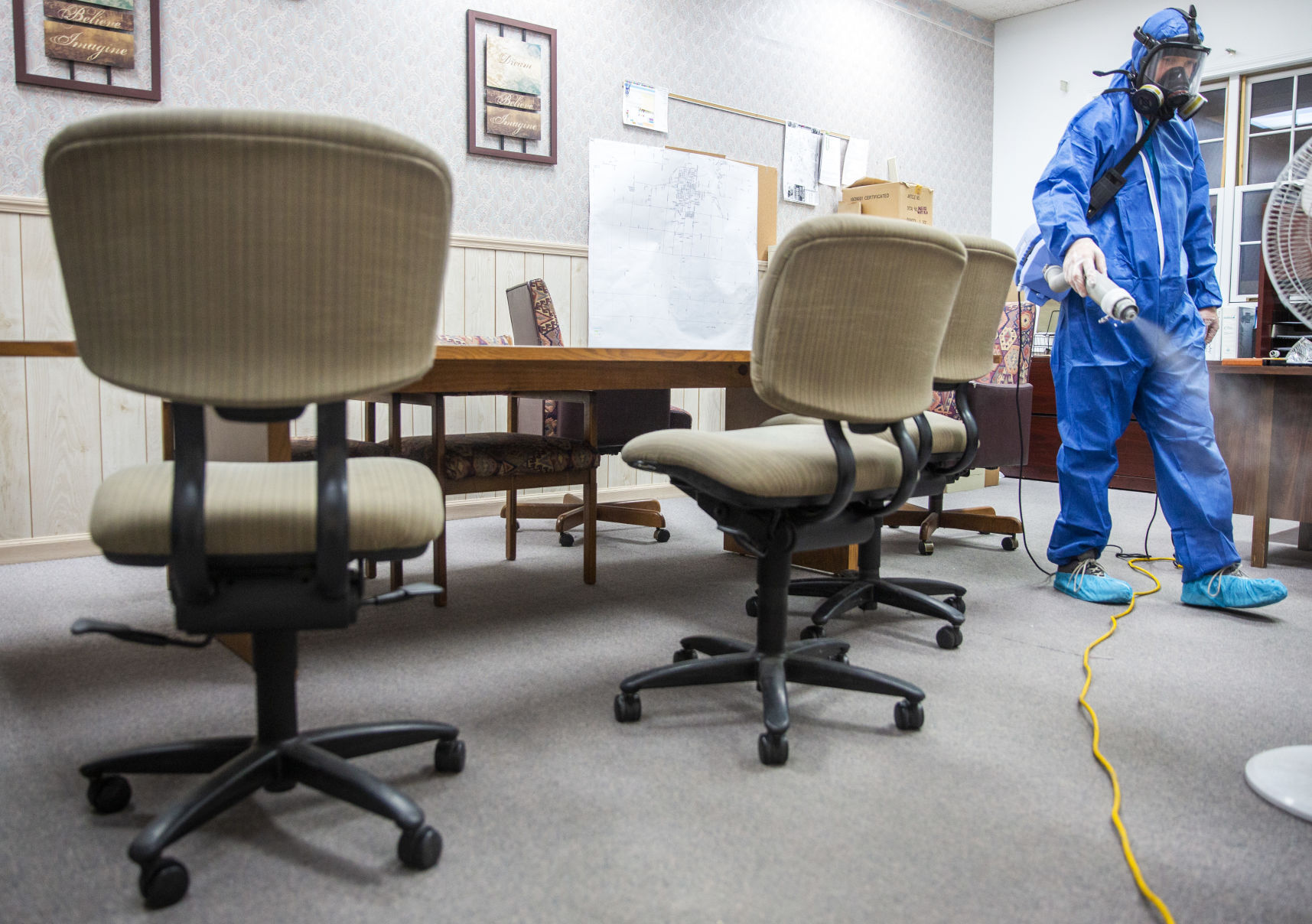 Disinfecting with fog